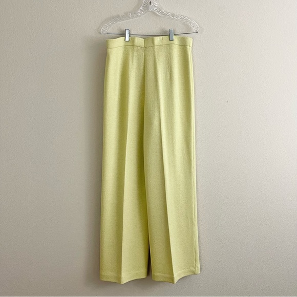 St. John Light Green Knit Pant Suit Set - Picture 8 of 11